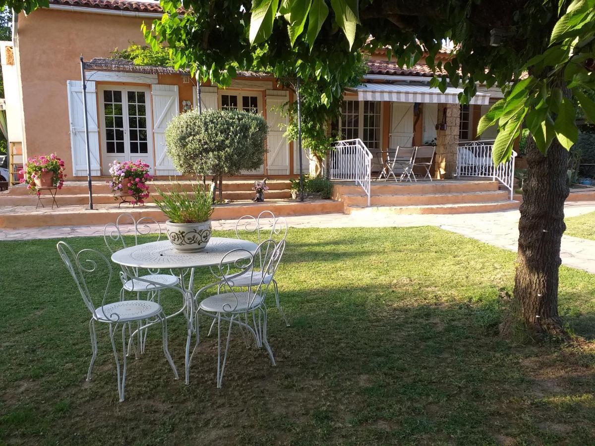 La Mansardiere Villecroze Ngoại thất bức ảnh